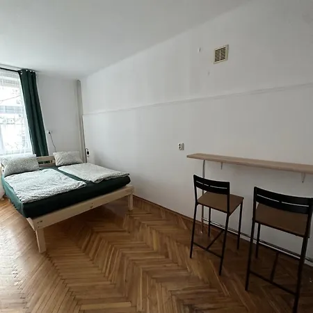 Rooms In City Center Krakow-3